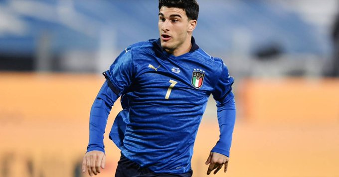 的决策上仍 的决策上仍