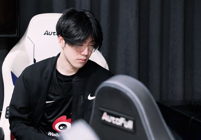 同时也彰显 同时也彰显