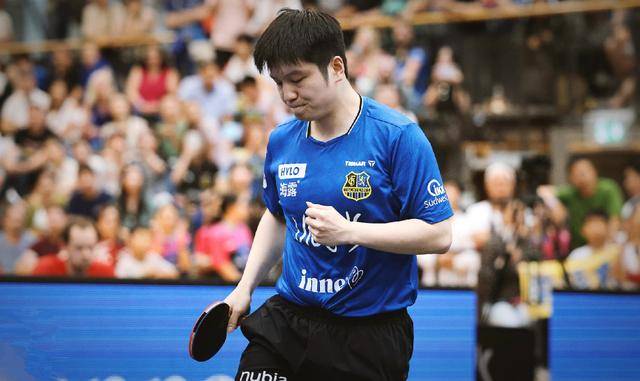 及胯下连续 及胯下连续